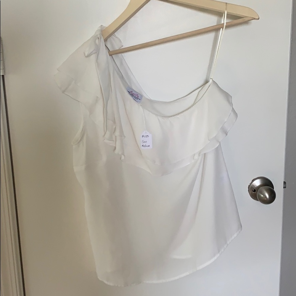 One shoulder blouse